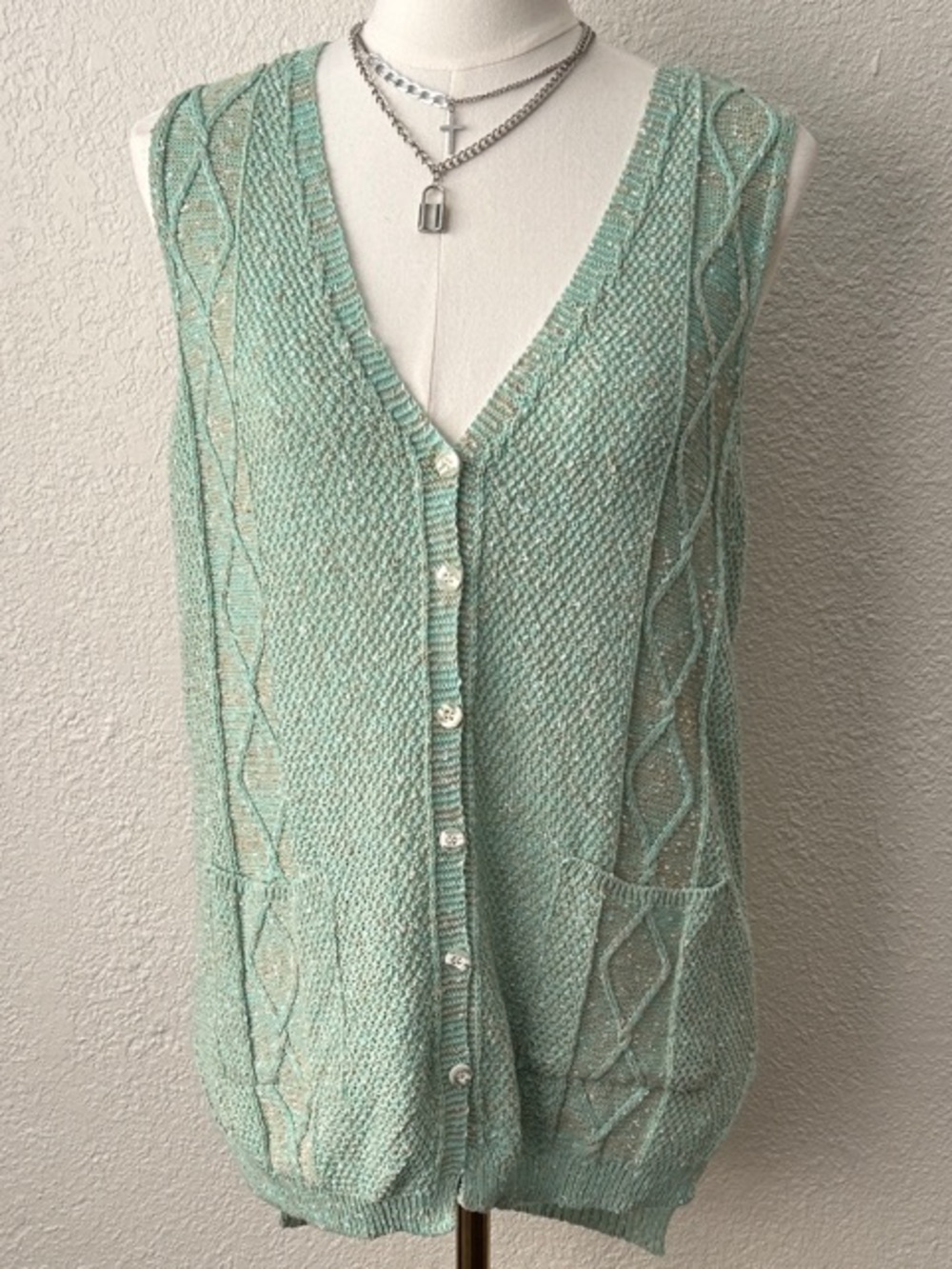 Eco Romantic Size Meduim Cable Knit Button-Front  Cardigan Vest with Pockets